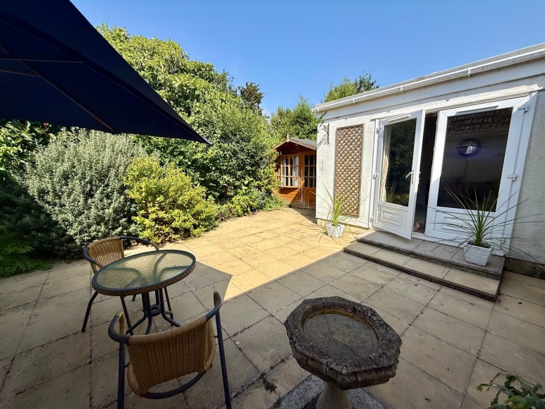 Tredova Crescent, Falmouth, TR11