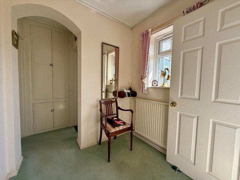 Tredova Crescent, Falmouth, TR11