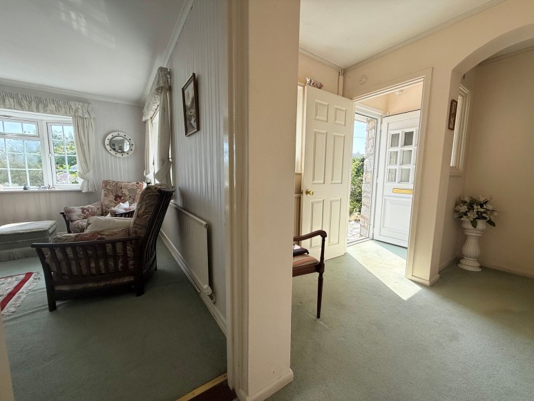 Tredova Crescent, Falmouth, TR11