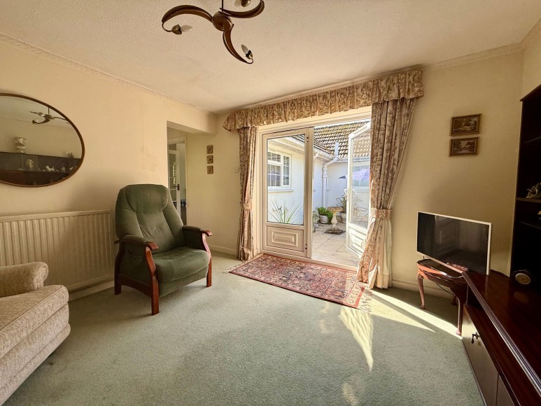 Tredova Crescent, Falmouth, TR11
