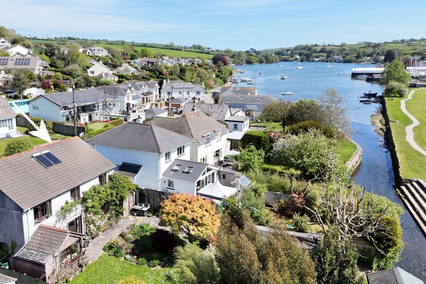 Trevellan Road, Mylor Bridge, TR11