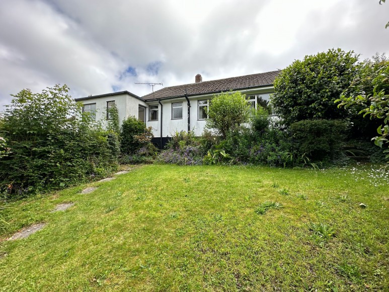 Penvale Crescent, Penryn, TR10