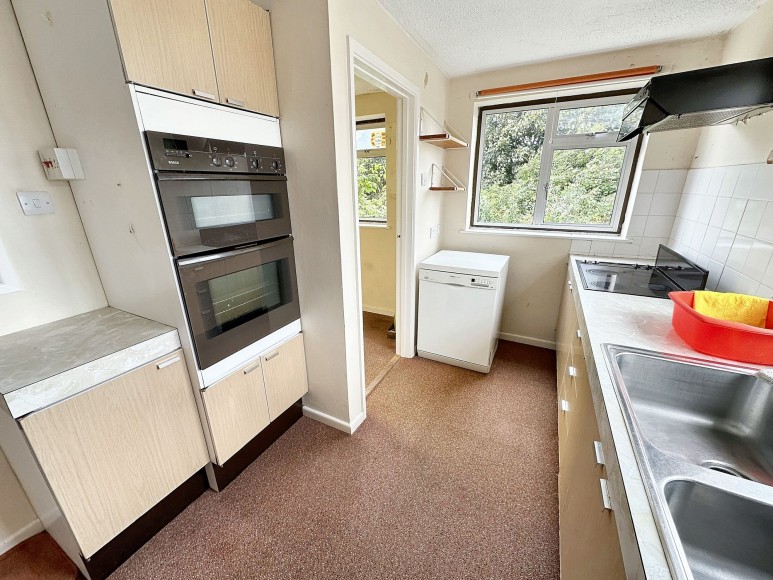 Penvale Crescent, Penryn, TR10