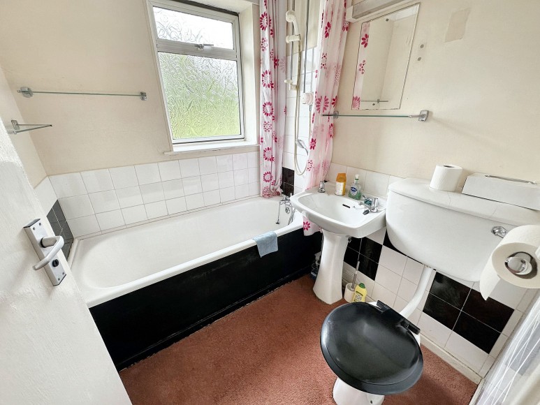 Penvale Crescent, Penryn, TR10