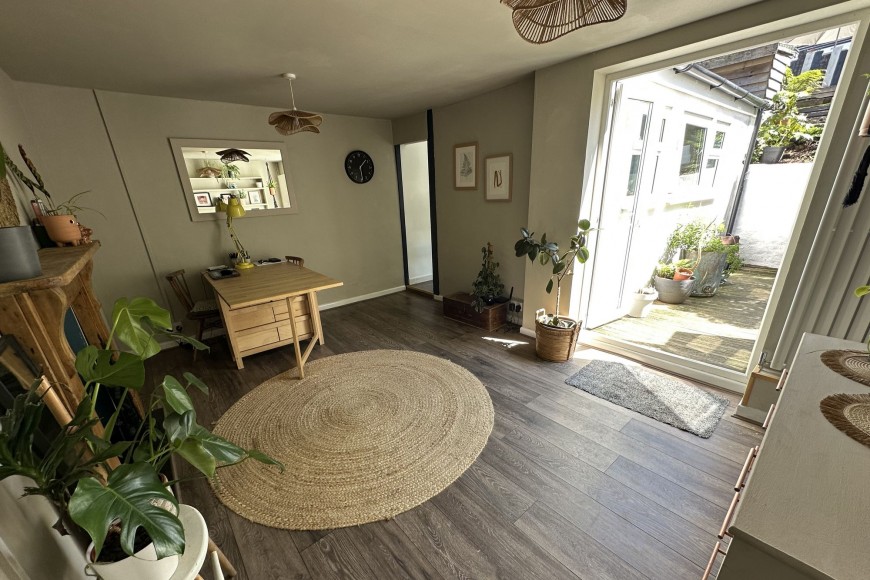 Wellington Terrace, Falmouth, TR11