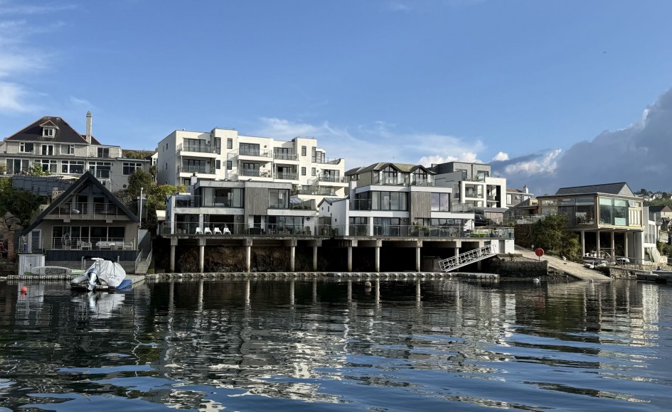 North Parade, Falmouth, TR11