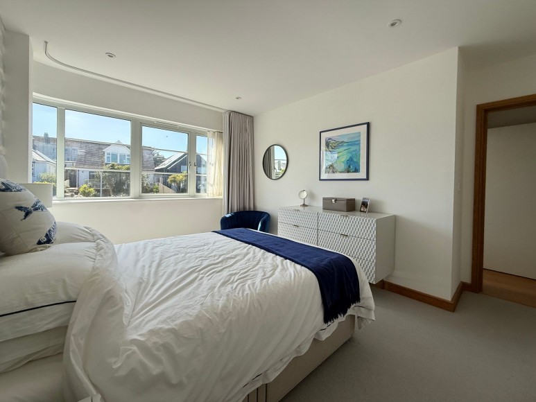 North Parade, Falmouth, TR11