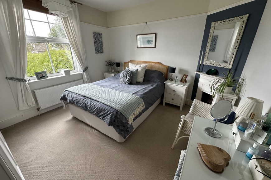 Kings Avenue, Falmouth, TR11