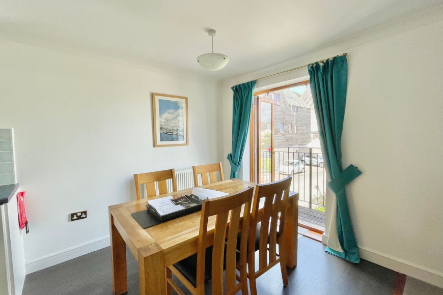 Campbeltown Way, Falmouth, TR11