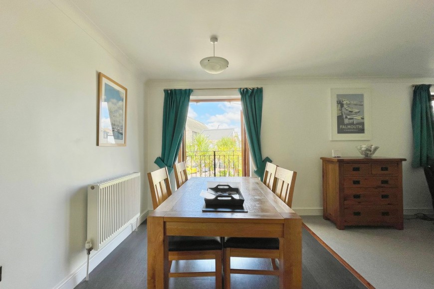 Campbeltown Way, Falmouth, TR11