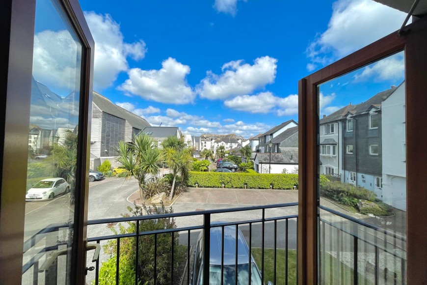 Campbeltown Way, Falmouth, TR11