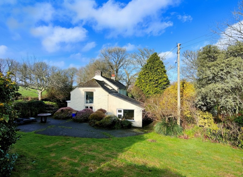 Stithians, Truro, TR3