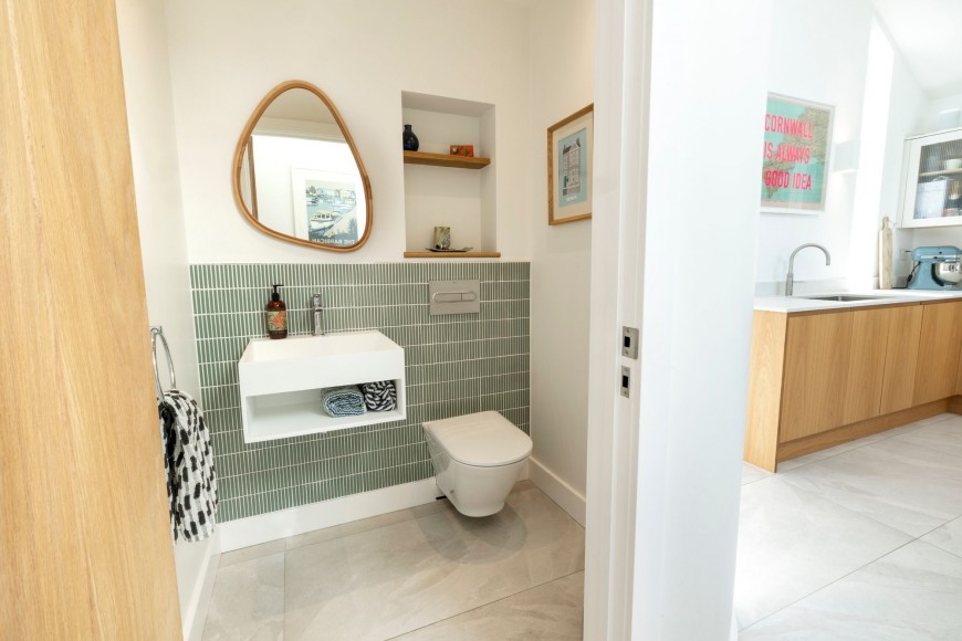 North Parade, Falmouth, TR11