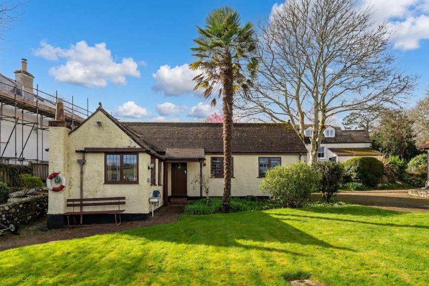 Tregatreath, Mylor Bridge, TR11