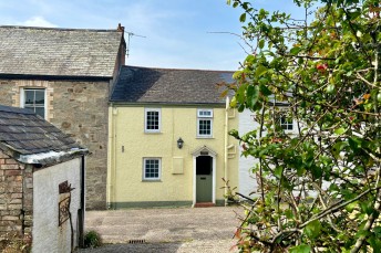 New Row, Mylor Bridge, TR11