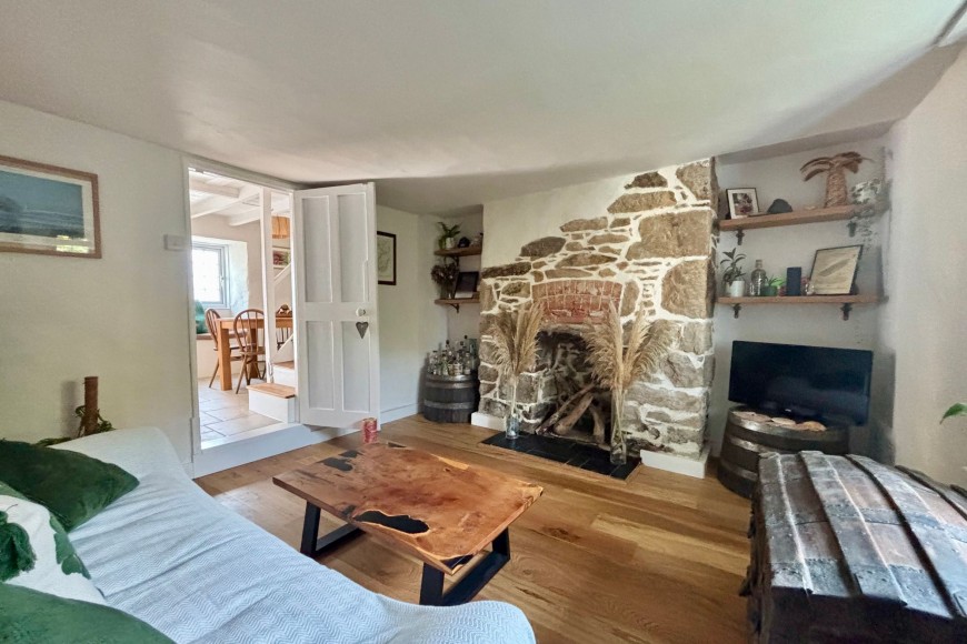 New Row, Mylor Bridge, TR11