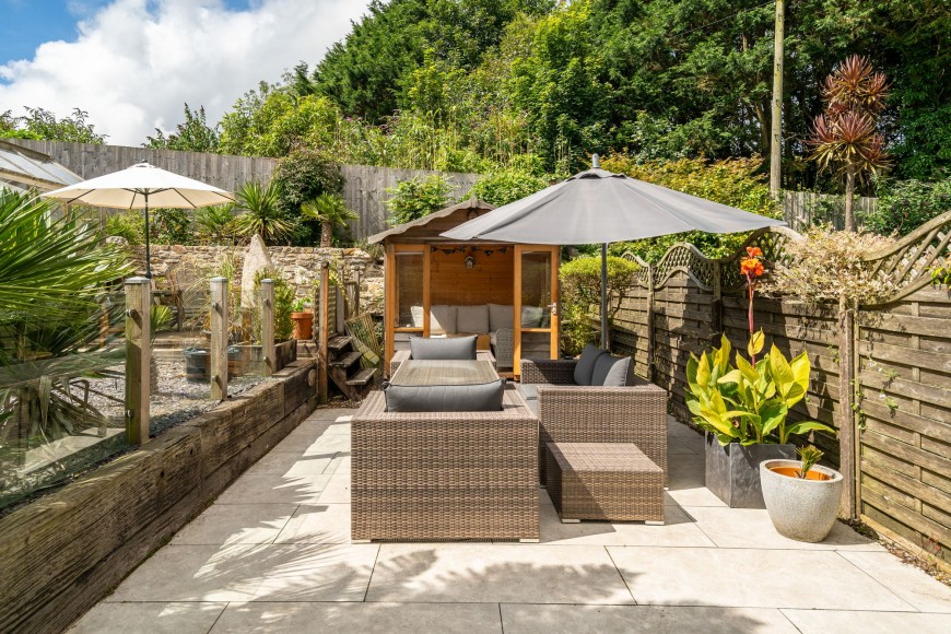 Antron Way, Mabe Burnthouse, TR10