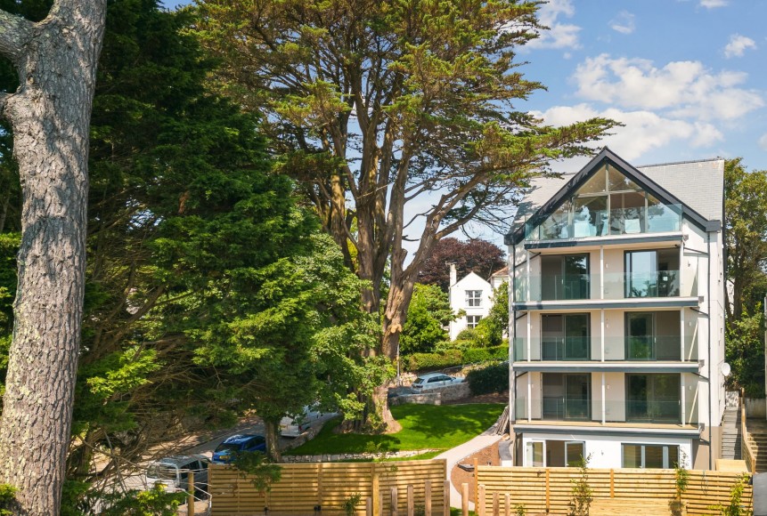9 Stracey Road, Falmouth, TR11