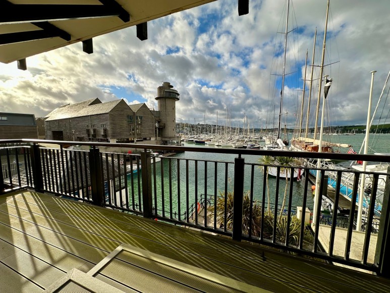 Challenger Quay, Falmouth, TR11