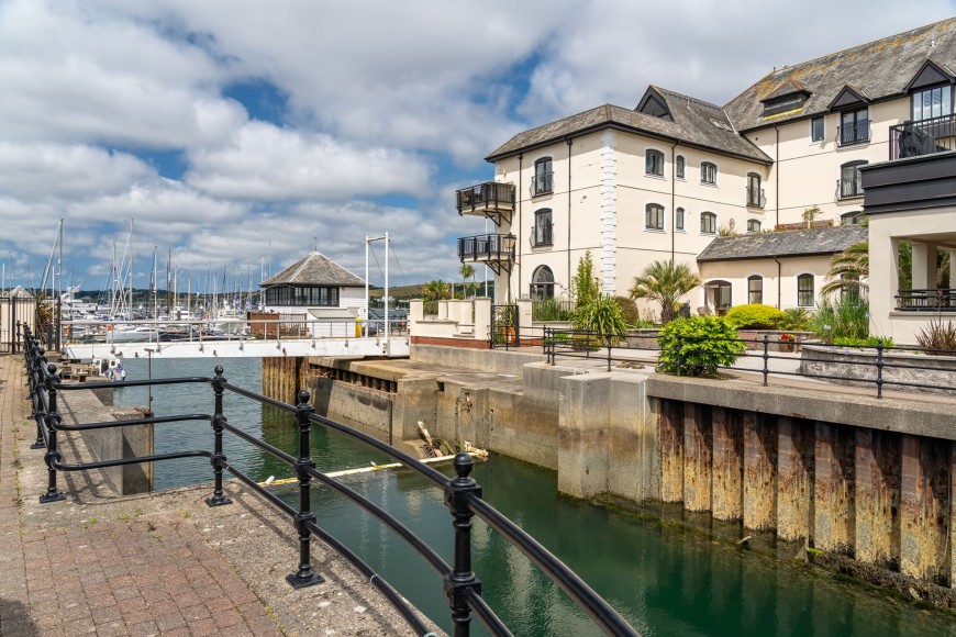Challenger Quay, Falmouth, TR11