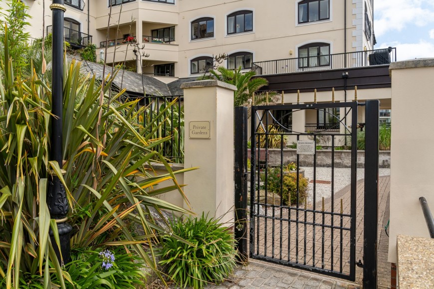 Challenger Quay, Falmouth, TR11