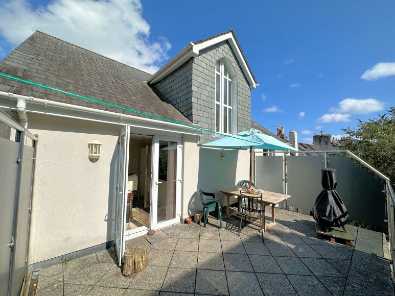 Gyllyng Street, Falmouth, TR11