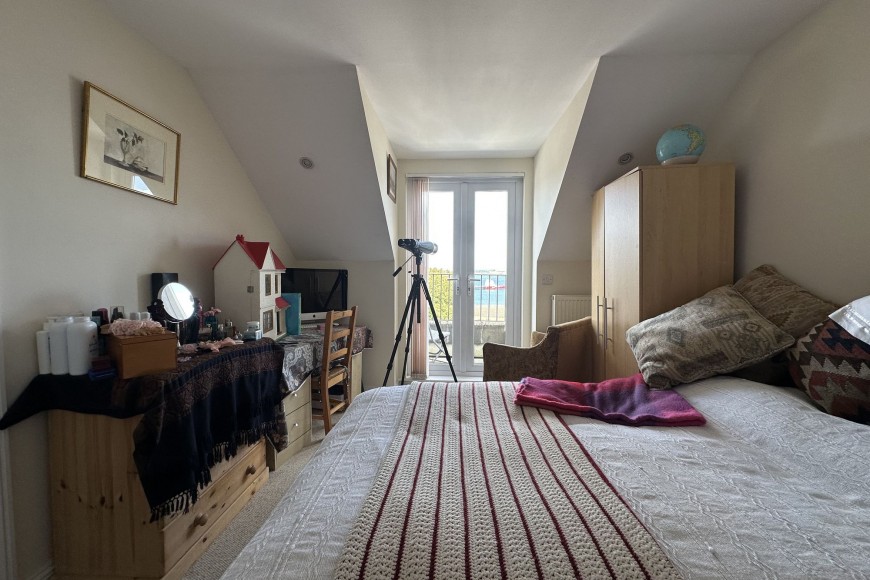 Gyllyng Street, Falmouth, TR11