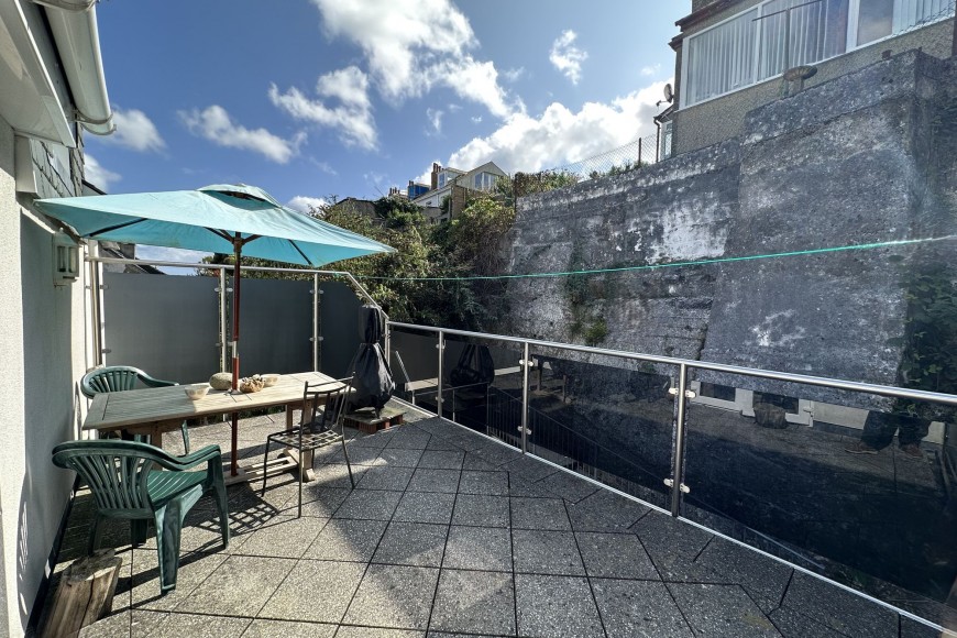 Gyllyng Street, Falmouth, TR11