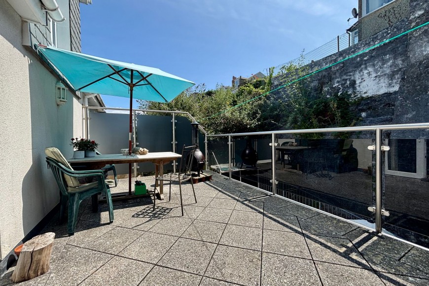 Gyllyng Street, Falmouth, TR11