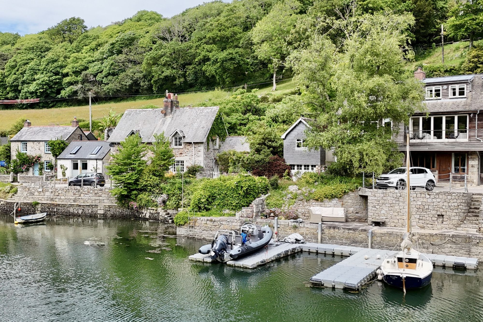 Quay Road, Constantine, TR11