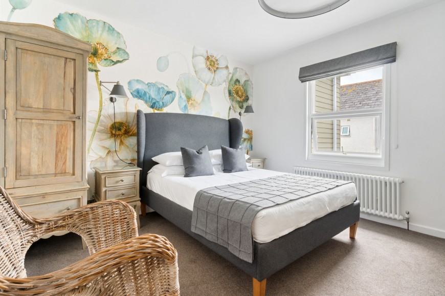 Pennance Road, Falmouth, TR11