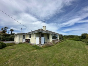 Penwartha, Coverack, TR12