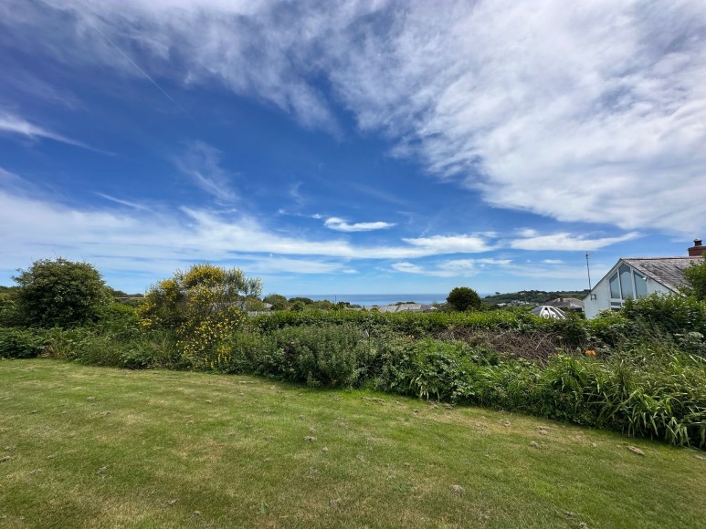 Penwartha, Coverack, TR12