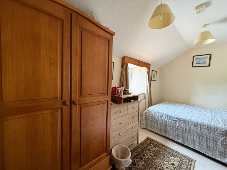 South Road, Stithians, TR3