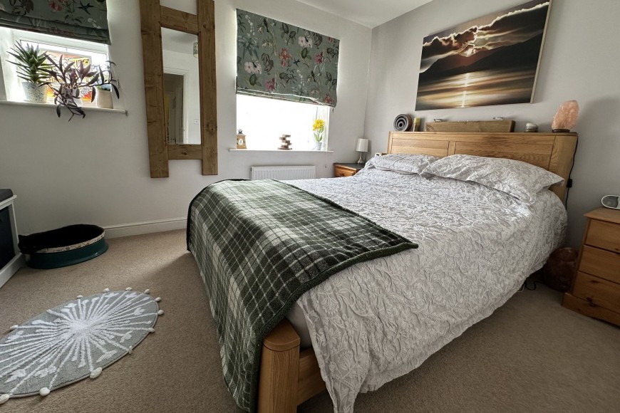Round Ring Gardens, Penryn, TR10