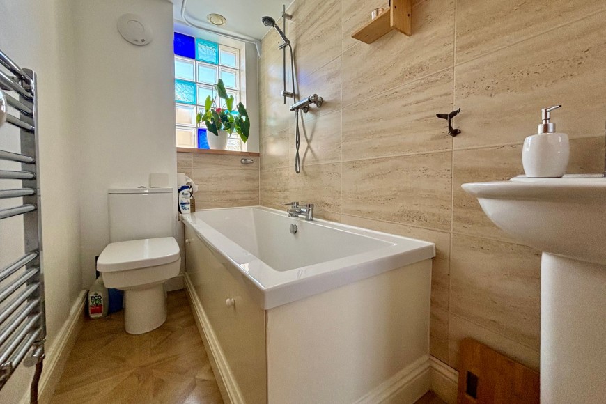 Waterloo Road, Falmouth, TR11