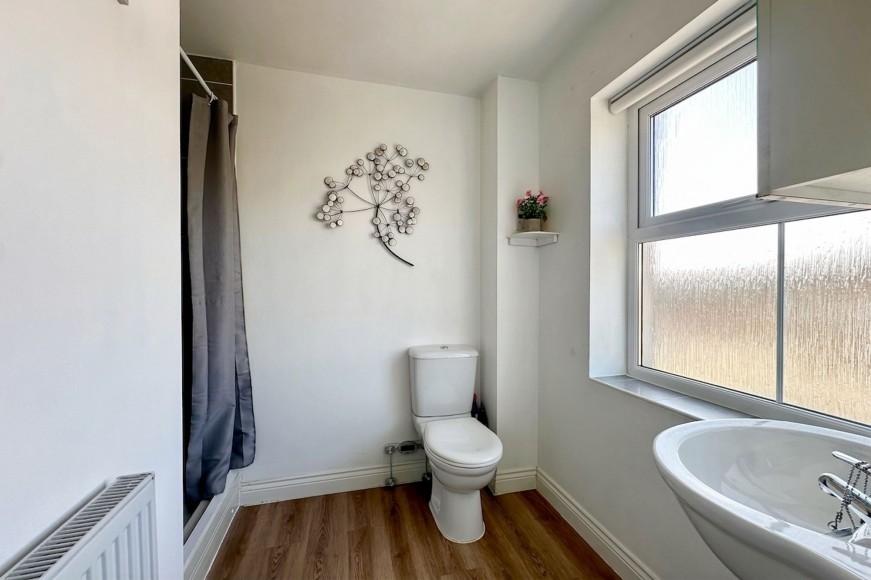 Round Ring Gardens, Penryn, TR10