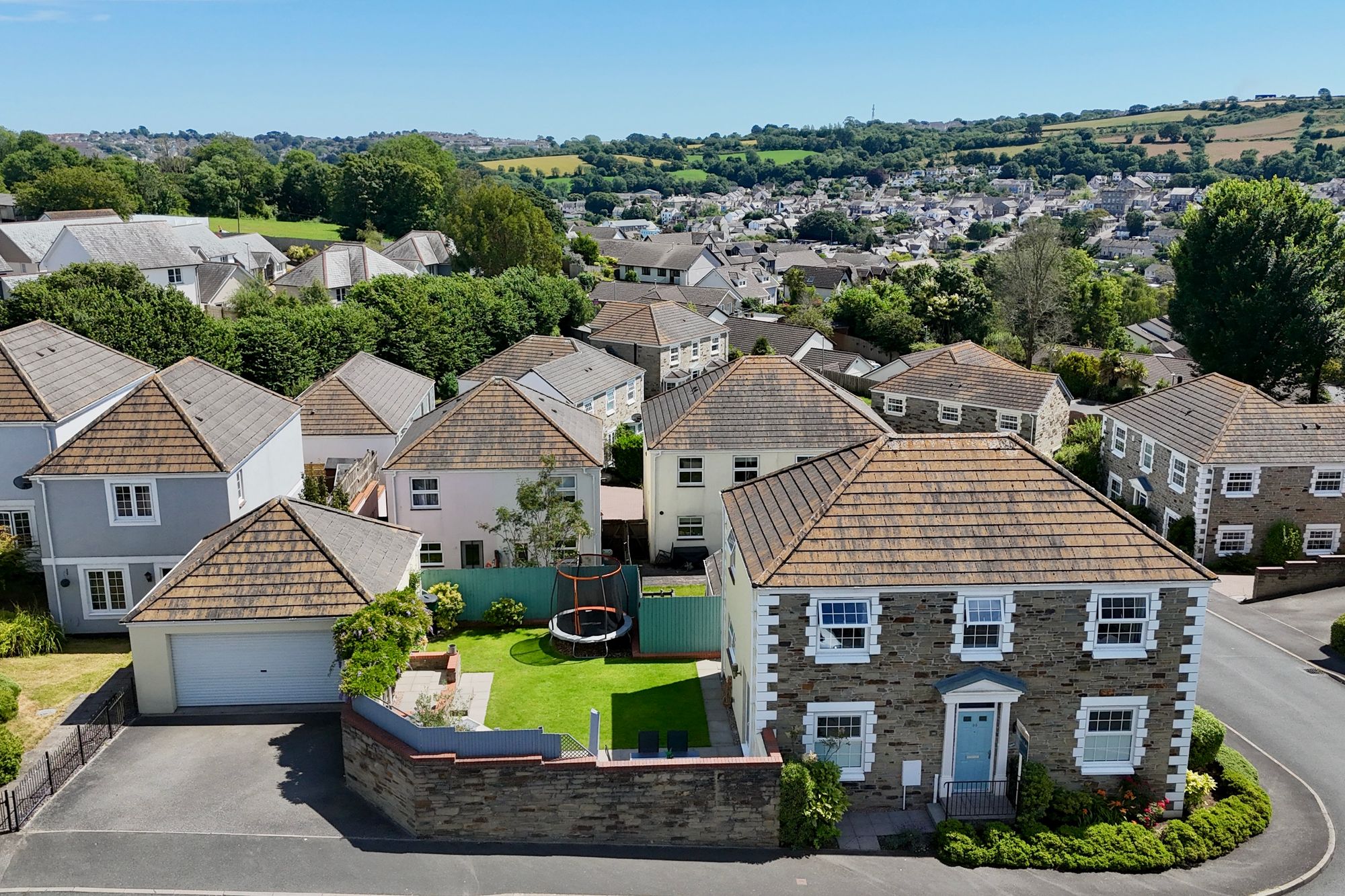 Round Ring Gardens, Penryn, TR10
