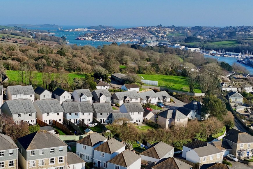 Round Ring Gardens, Penryn, TR10