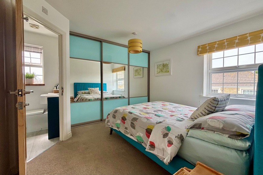 Round Ring Gardens, Penryn, TR10