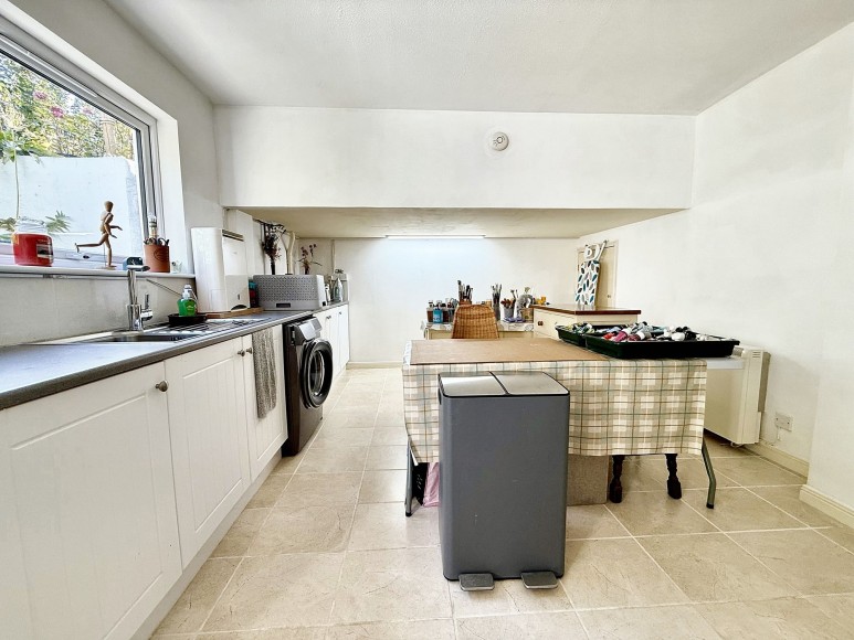 Cogos Park, Mylor Bridge, TR11