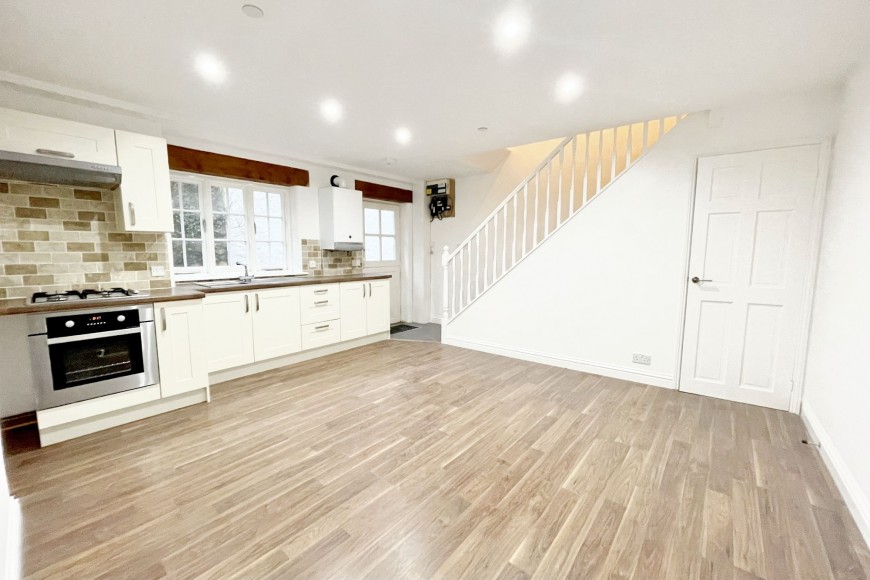 Commercial Road, Penryn, TR10