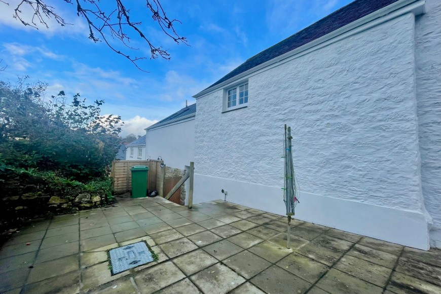 Commercial Road, Penryn, TR10