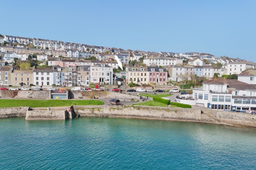 Stratton Place, Falmouth, TR11
