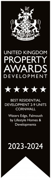 Waters Edge North Parade, Falmouth, TR11