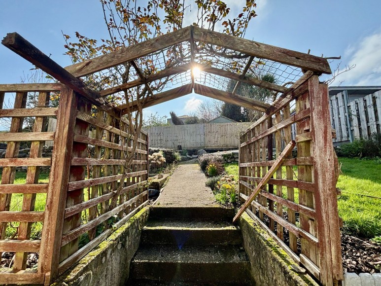 Truro Lane, Penryn, TR10