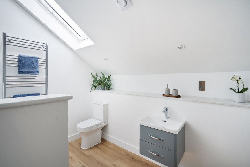 Lower Treluswell, Penryn, TR10