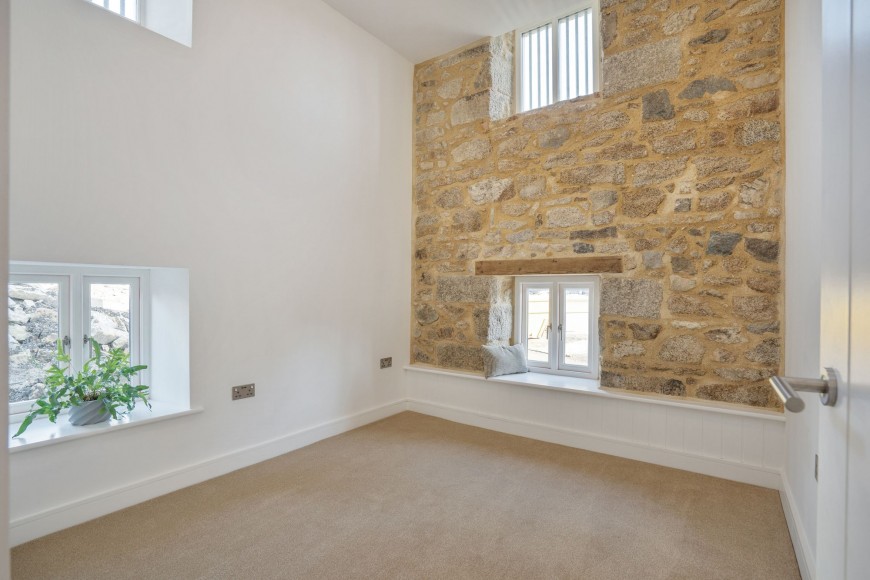 Lower Treluswell, Penryn, TR10