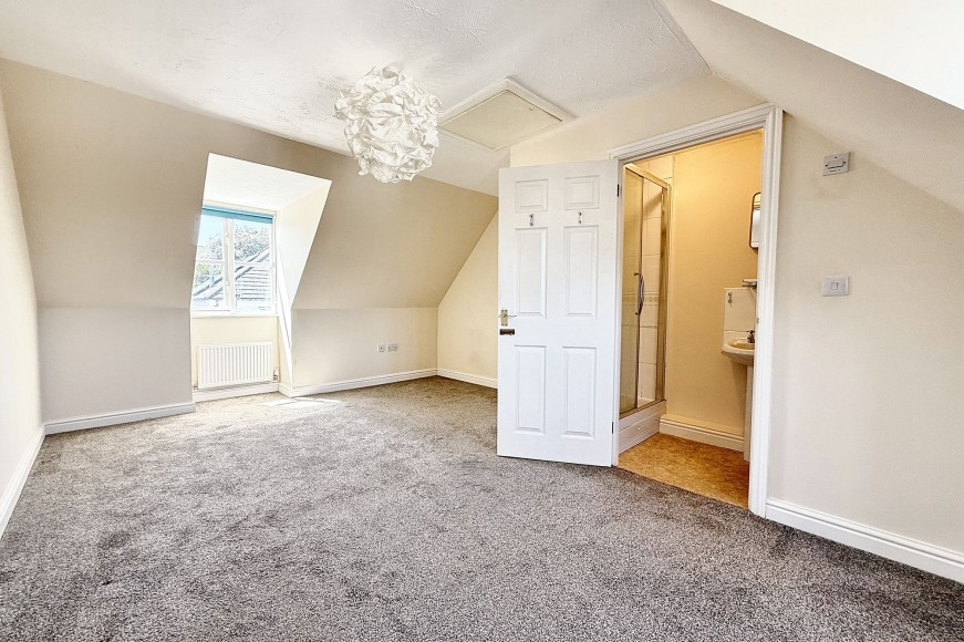 Trenoweth Road, Falmouth, TR11