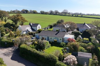 Passage Hill, Mylor, TR11